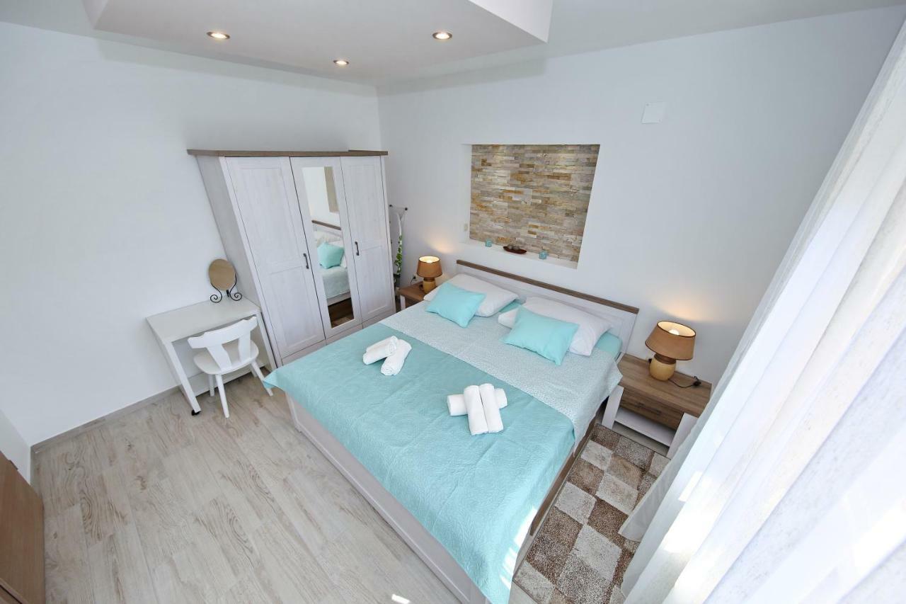 Apartment Nela ซาดาร์ ภายนอก รูปภาพ